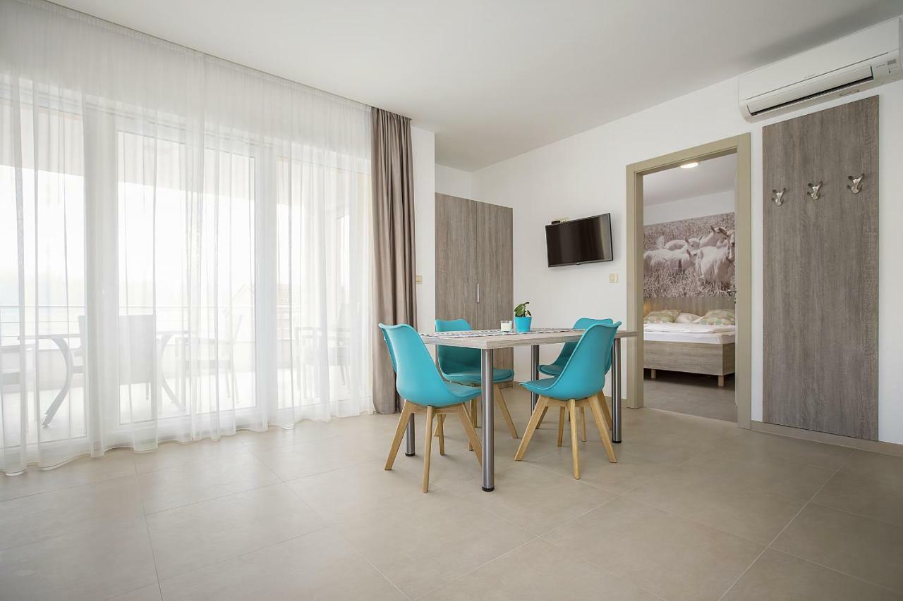 Apartments Capic Marin Башка Экстерьер фото